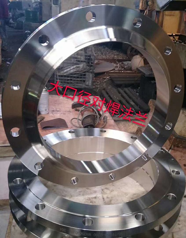 不锈钢法兰厂家如何才能成功呢？